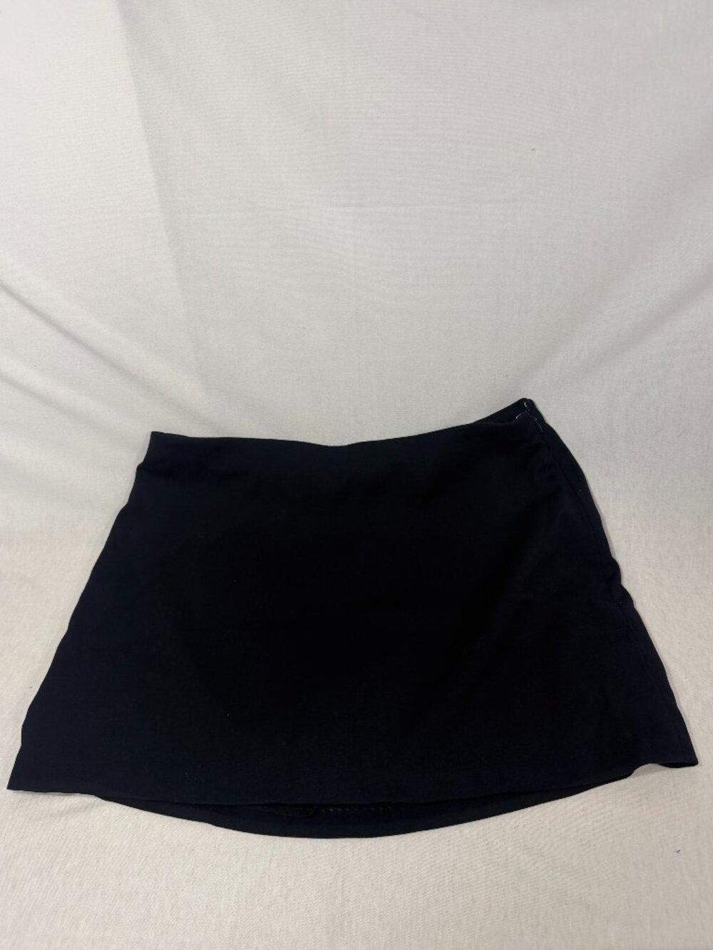 Abercrombie & Fitch Black Scarlett Ultra High Rise Mini Skort - Size Large